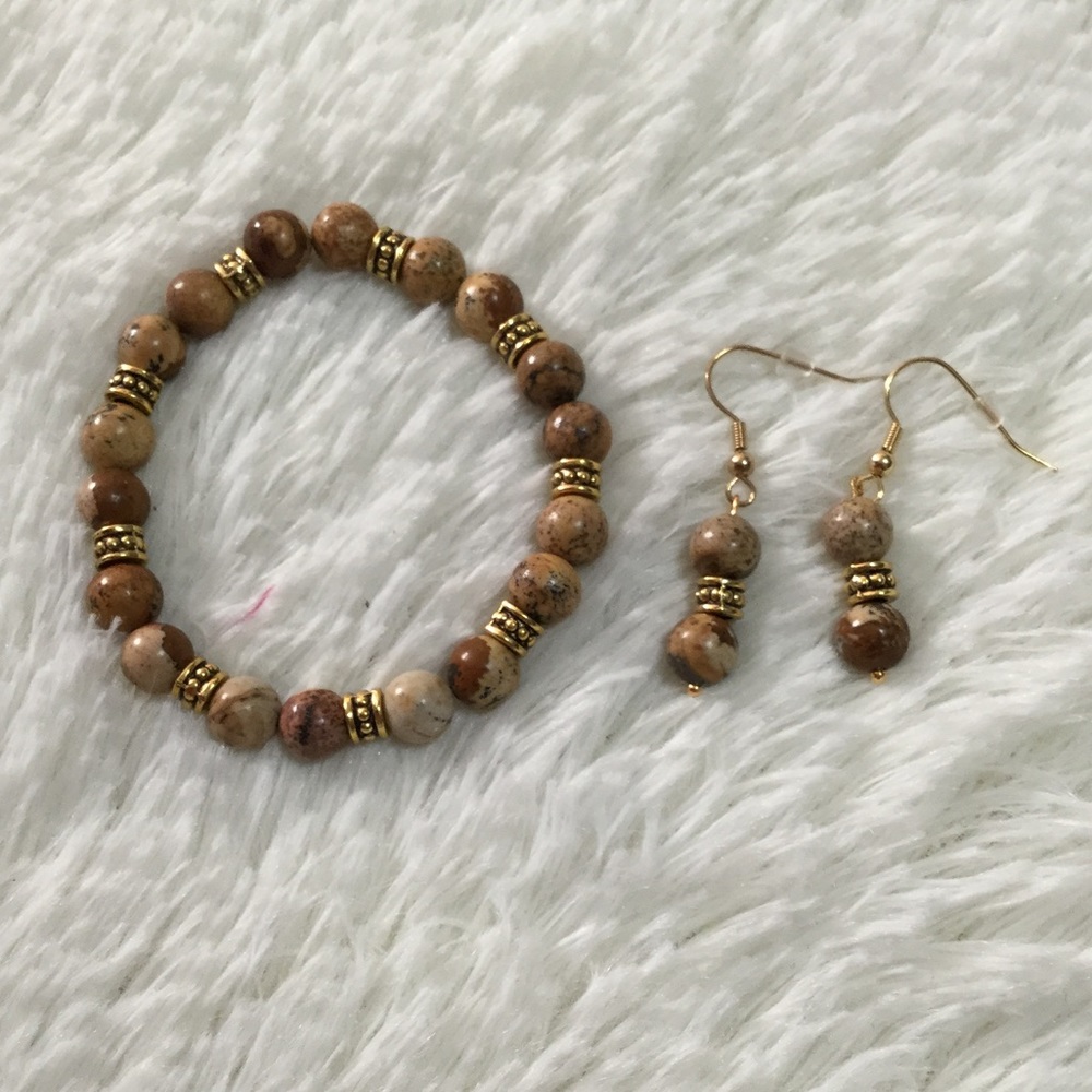 Beautiful handmade beads bracelet